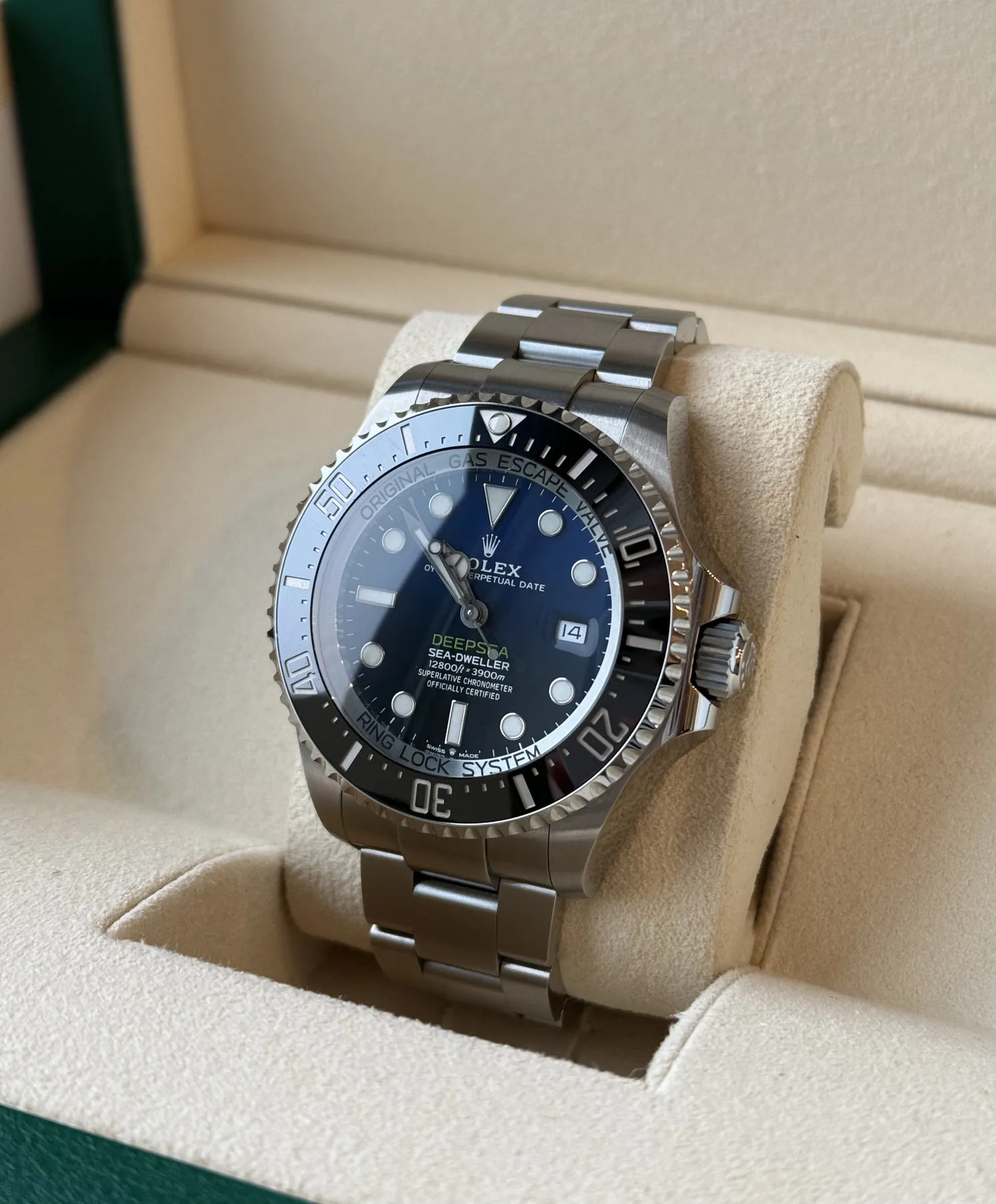 Rolex Sea-Dweller Deepsea 126660 44mm Stainless steel Blue 3