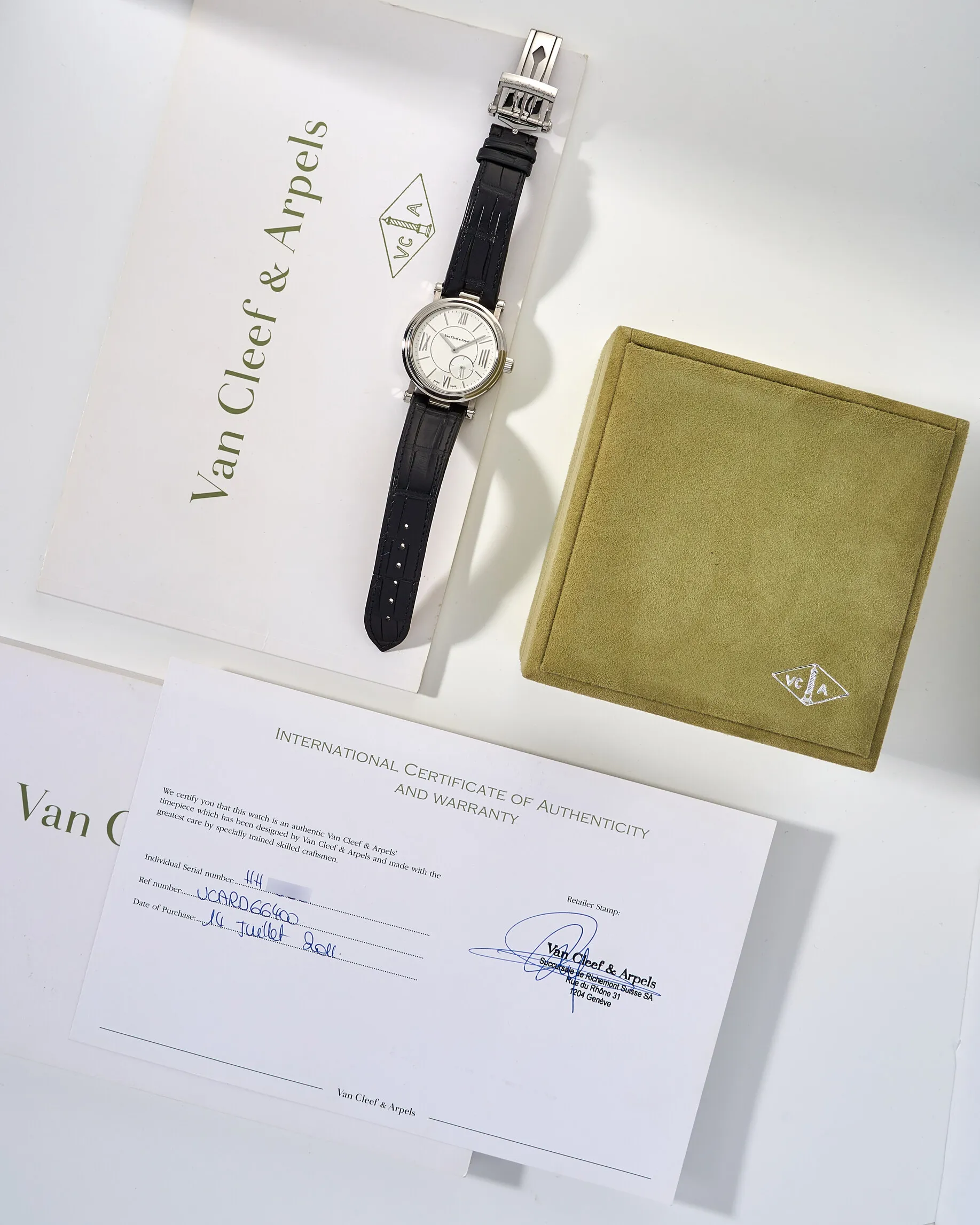 Van Cleef & Arpels Pierre Arpels VCARD66400 39mm Stainless steel White 1