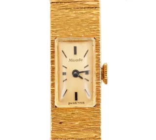 Nivada Yellow gold Golden