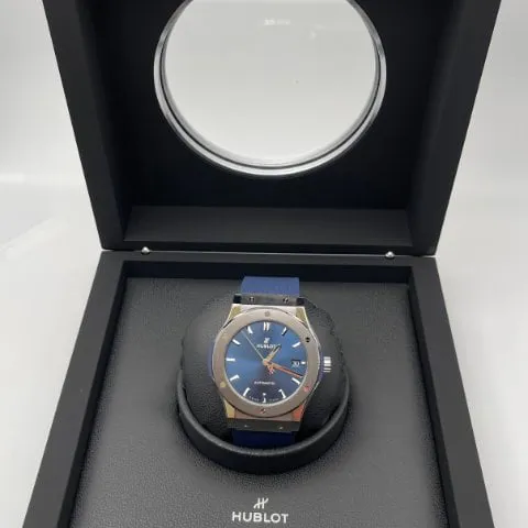 Hublot Classic Fusion 511.NX.7170.RX 45mm Titanium Blue