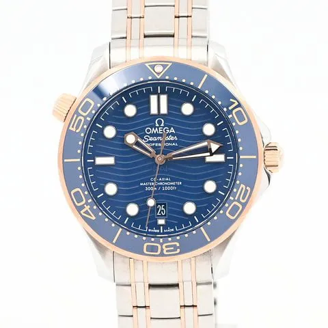 Omega Seamaster Diver 300M 210.20.42.20.03.002 42mm Yellow gold and Stainless steel Blue