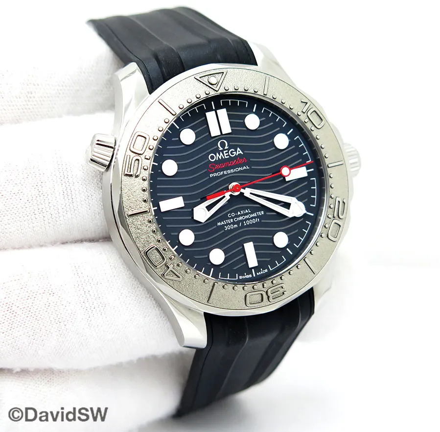 Omega Seamaster Diver 300M 210.32.42.20.01.002 42mm Stainless steel Black