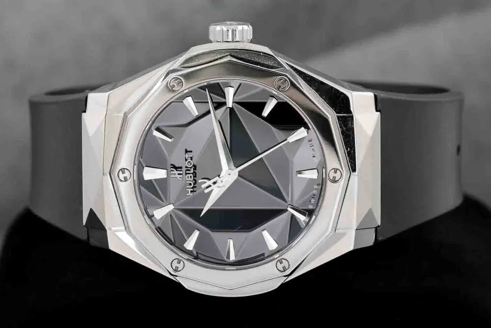 Hublot Classic Fusion 45, 42, 38, 33  550.NS.1800.RX.ORL19 40mm Titanium Black 8