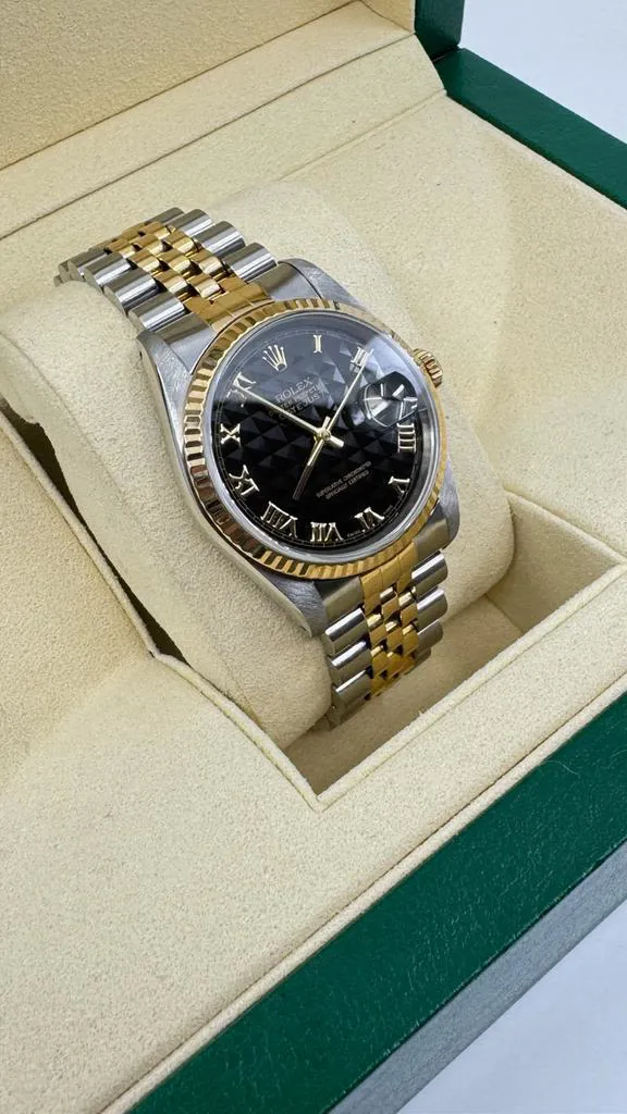 Rolex Datejust 36 16233 36mm Yellow gold and stainless steel Black 5