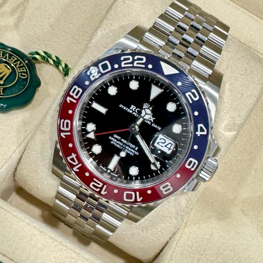 Rolex GMT-Master II 126710BL 40mm Stainless steel Black 3