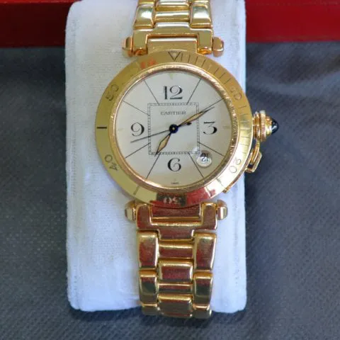 Cartier Pasha 820903 38mm Yellow gold Silver