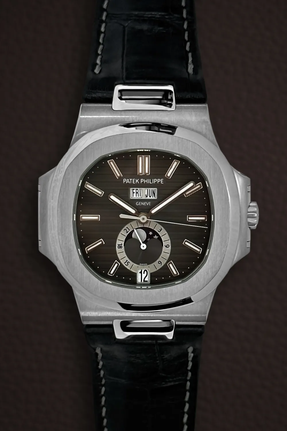 Patek Philippe Nautilus 5726A-001 40.5mm Stainless steel Black