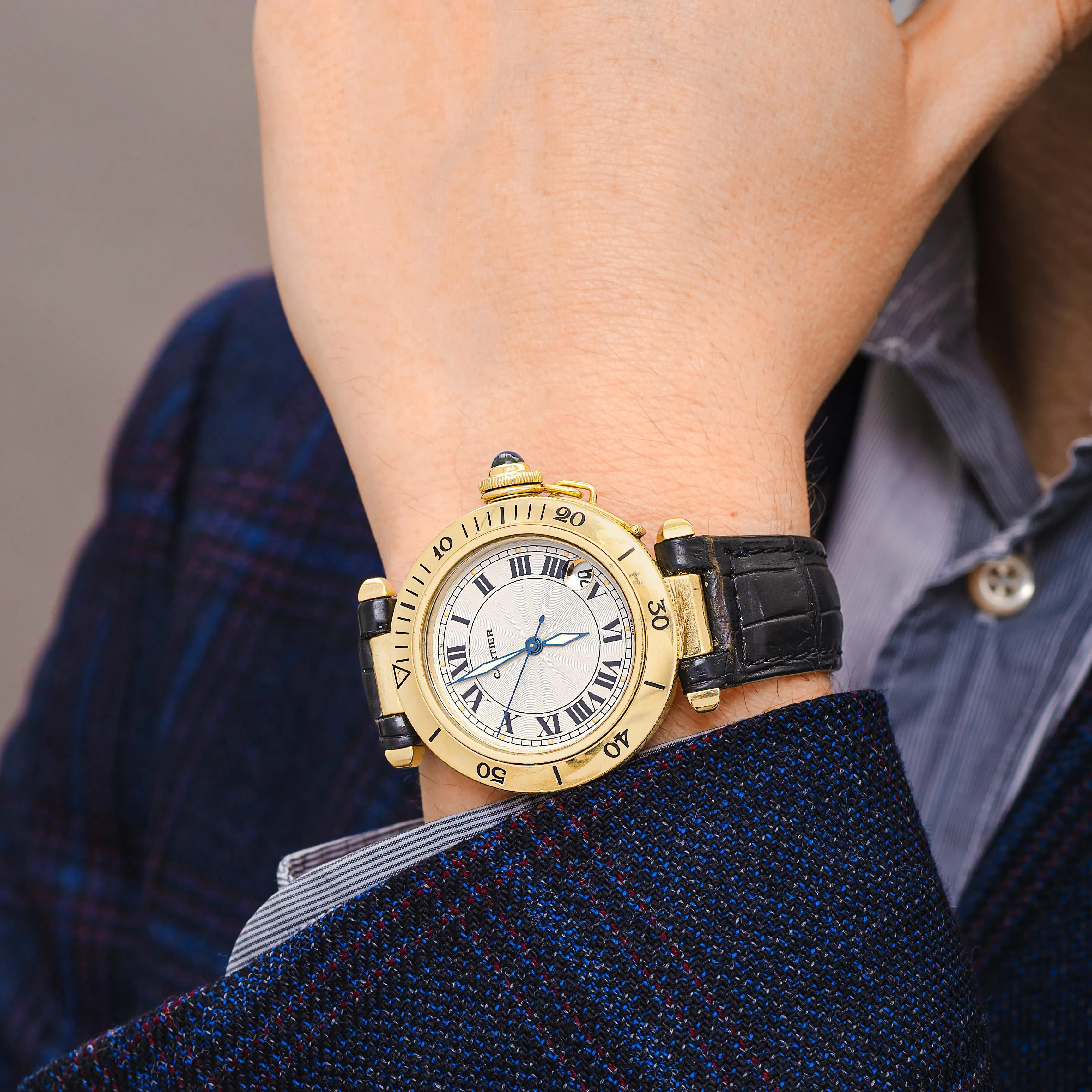 Cartier Pasha 1035 35mm Yellow gold Silver 2