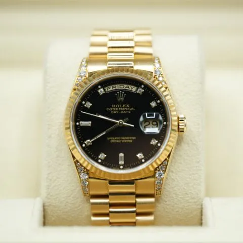 Rolex Day-Date 36 18338 36mm Yellow gold Black