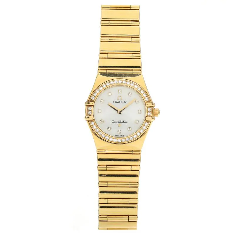 Omega Constellation 25mm Yellow gold and Diamond Mother-of-pearl