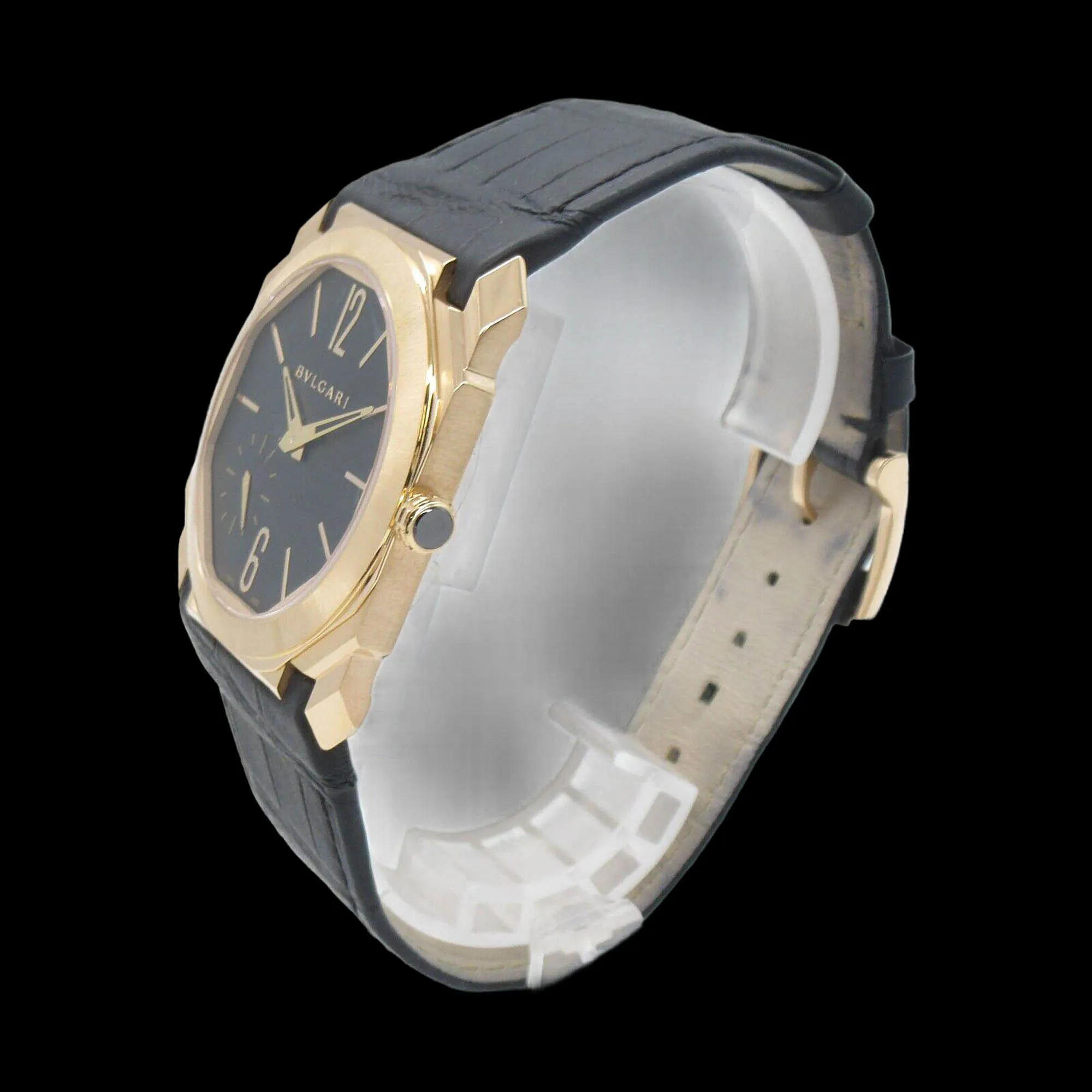 Bulgari Octo Finissimo 40mm Rose gold Black 1