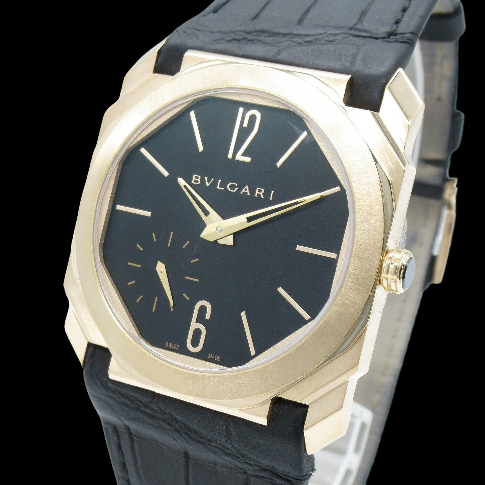 Bulgari Octo Finissimo 40mm Rose gold Black 2