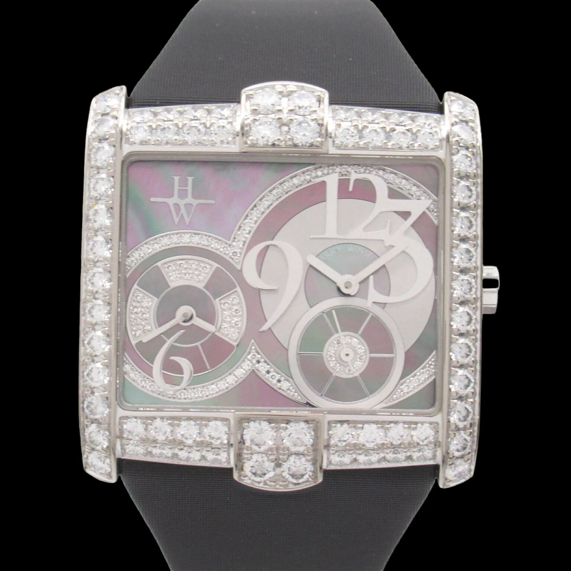Harry Winston Avenue 36mm White gold and diamond-set Mother-of-pearl