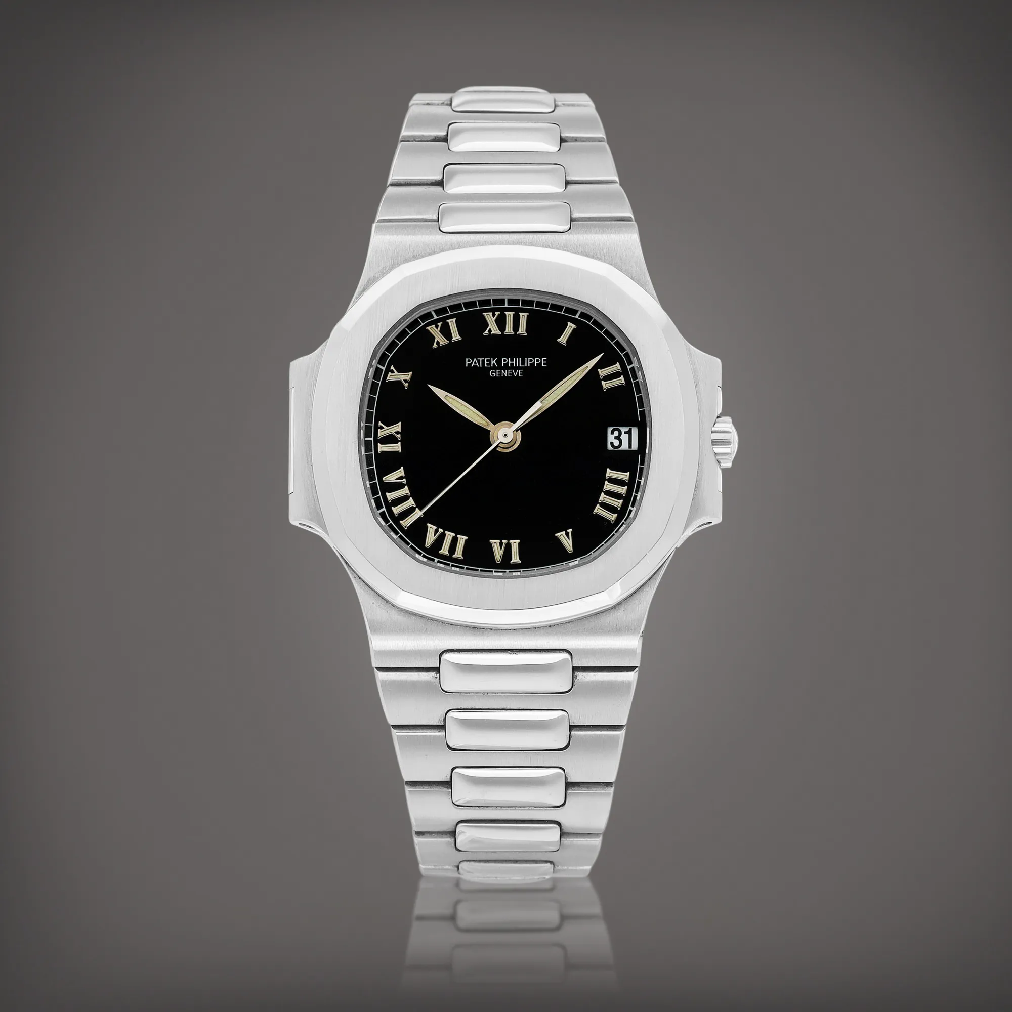 Patek Philippe Nautilus 3800 37.5mm Stainless steel Black