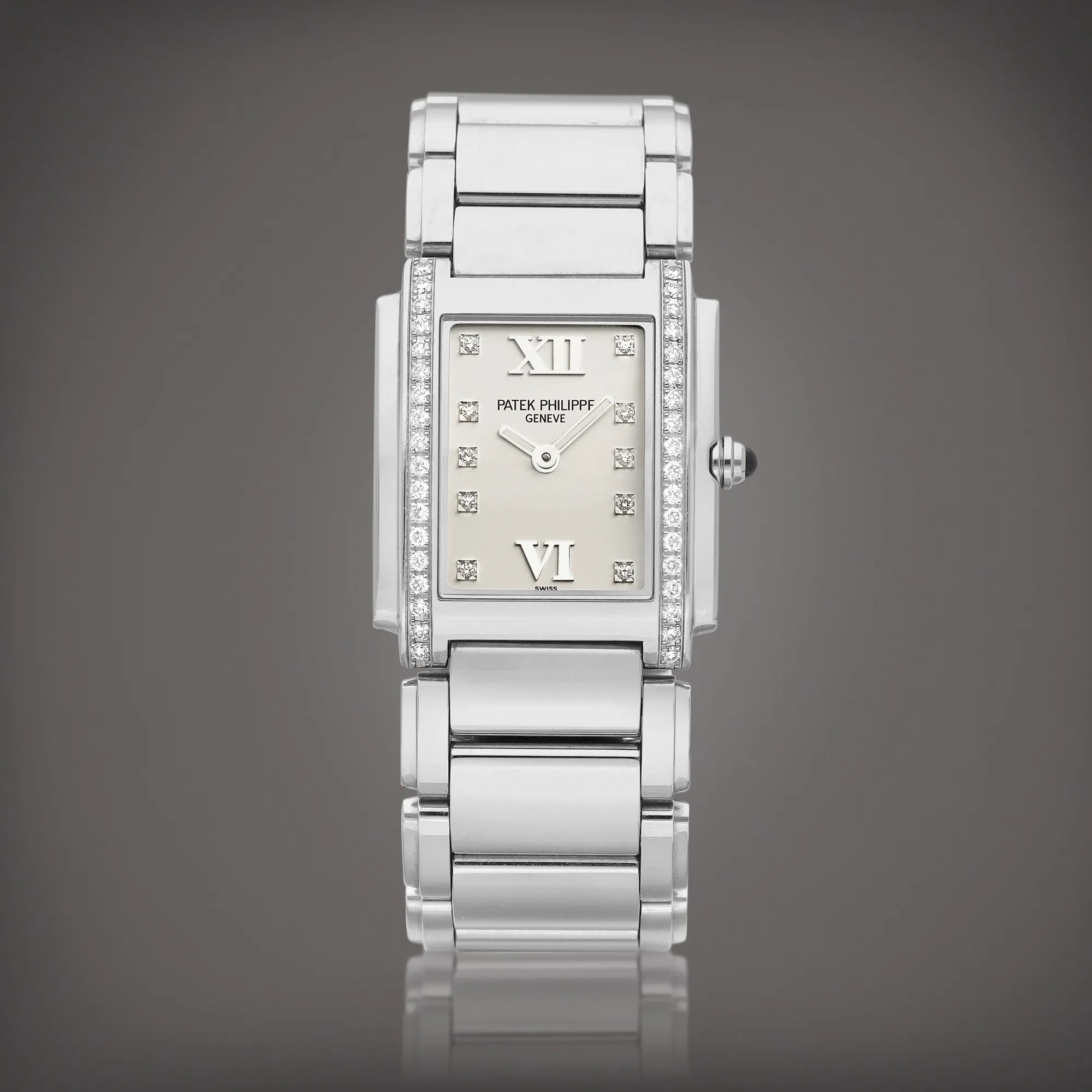 Patek Philippe Twenty~4 4910/10A 26mm Stainless steel and diamond-set Silver