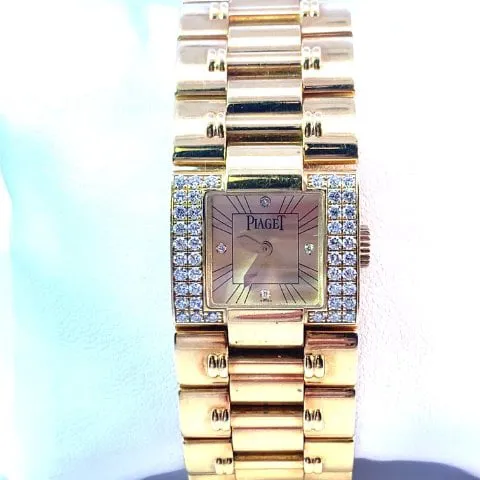 Piaget Dancer 50011 K83 21mm Yellow gold Gold