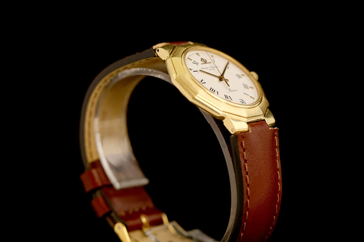 Baume & Mercier Riviera 87012 9 34mm Yellow gold Weißes 5