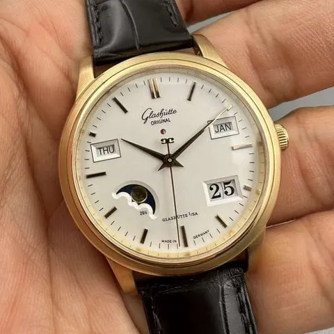 Glashütte Senator 100-02-11-01-04 39mm Rose gold White