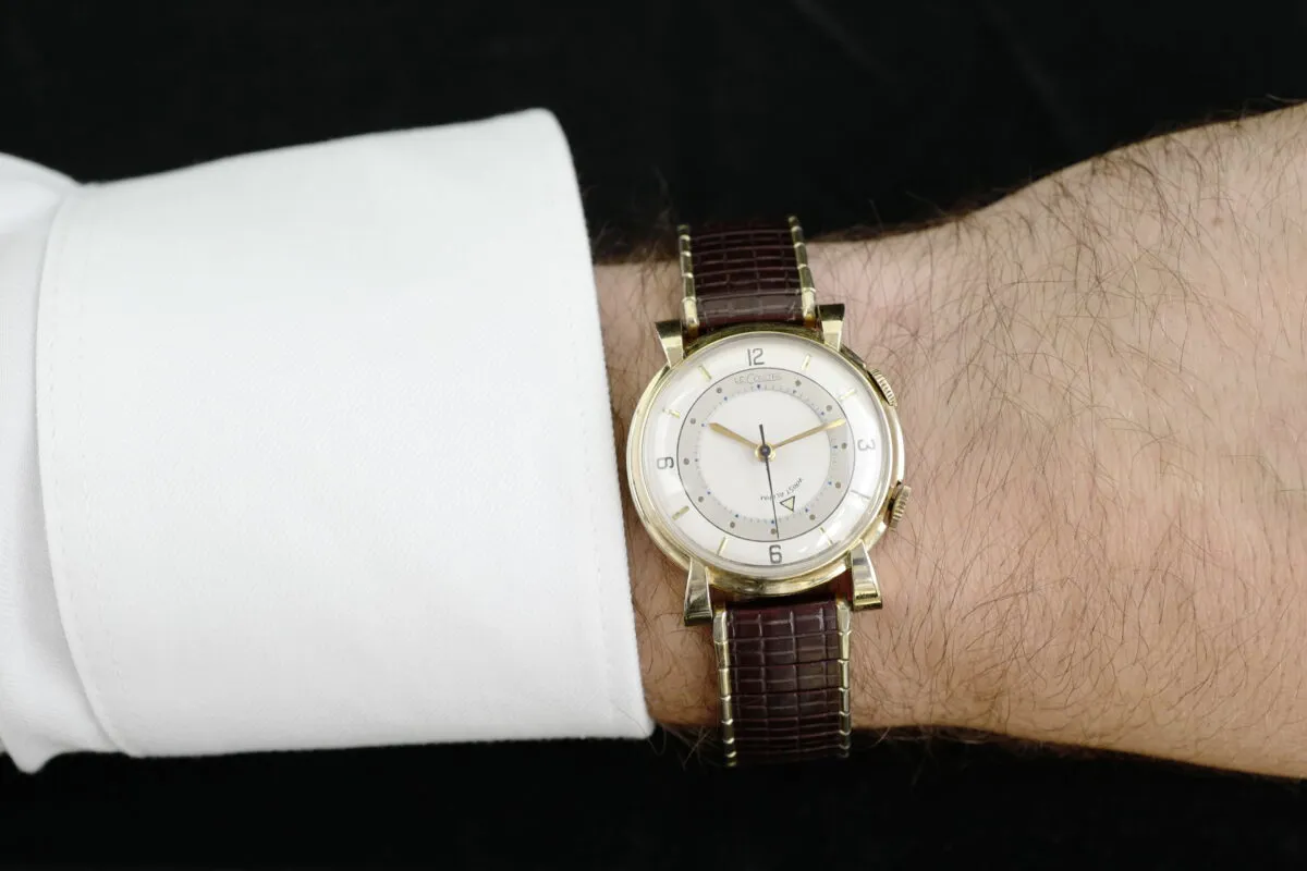 Jaeger-LeCoultre Memovox 185mm Yellow gold 1