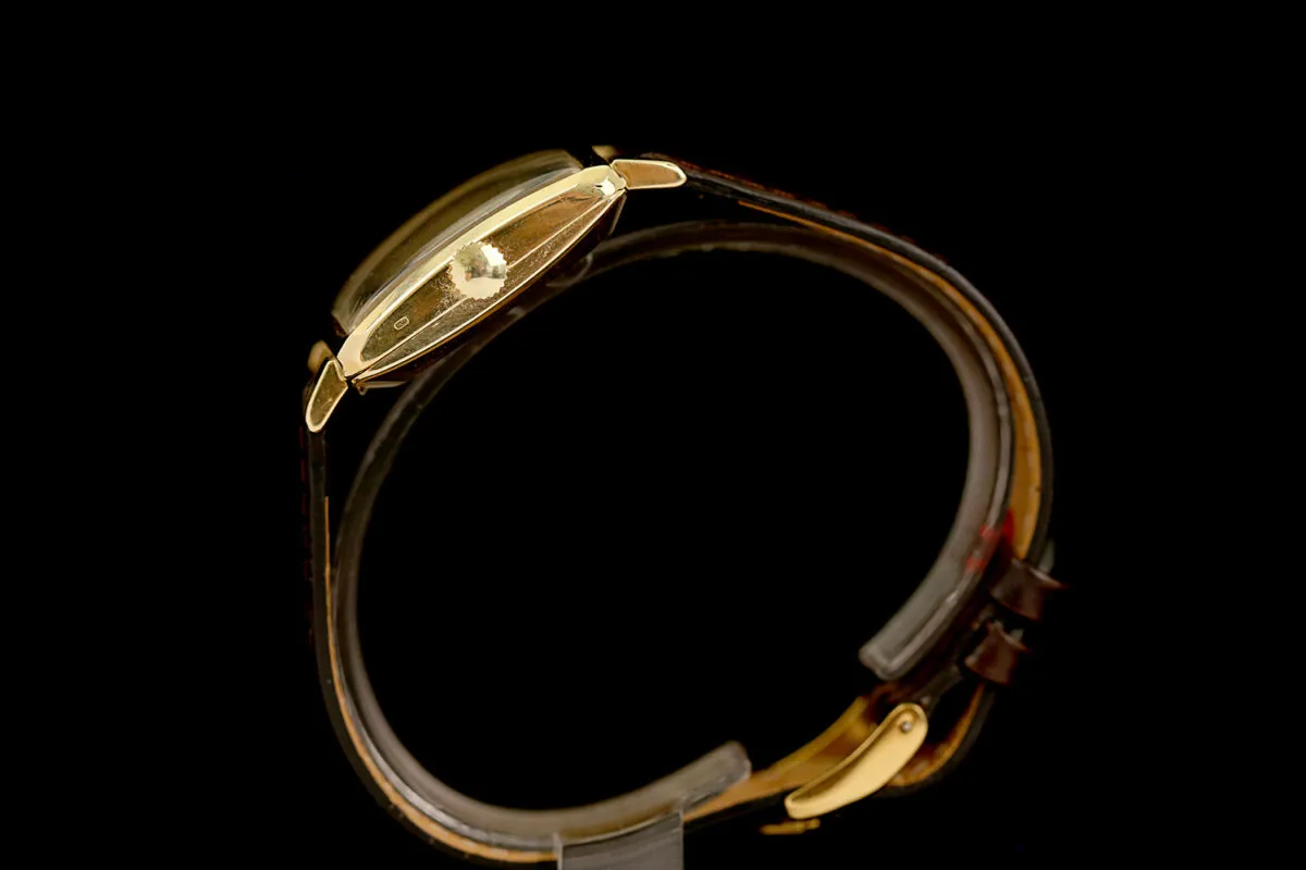 Omega 31mm Yellow gold Weiß 7