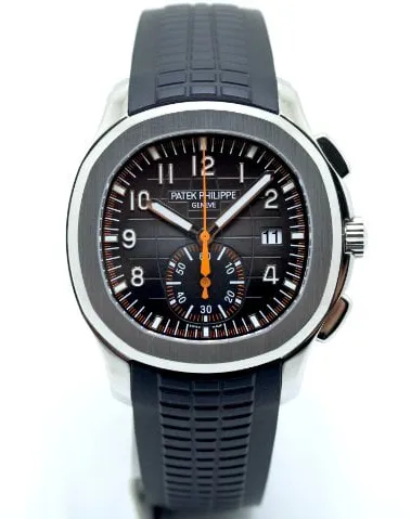 Patek Philippe Aquanaut 5968A-001 42mm Stainless steel Black