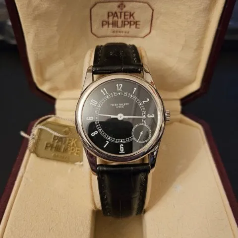 Patek Philippe Calatrava 5000G 33mm White gold Black