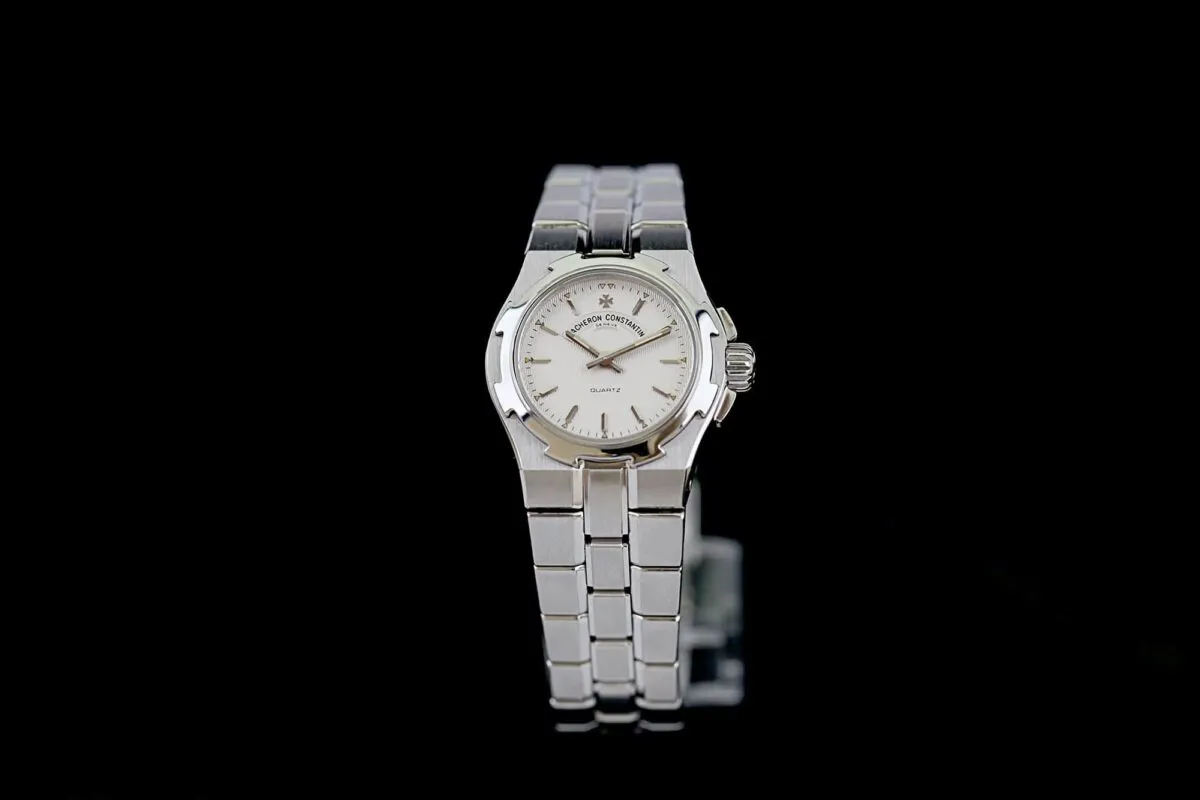 Vacheron Constantin Overseas 12050 24mm Stahl Silber