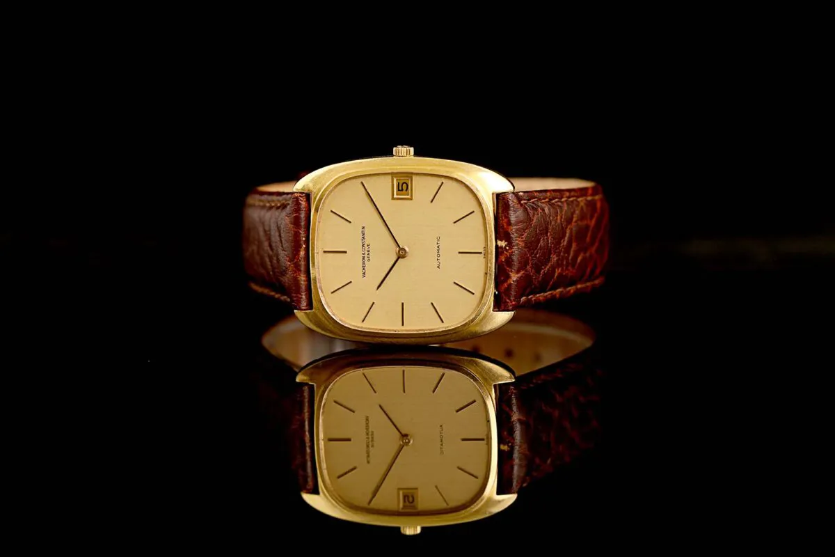 Vacheron Constantin Vintage 2045Q 32mm Yellow gold 9