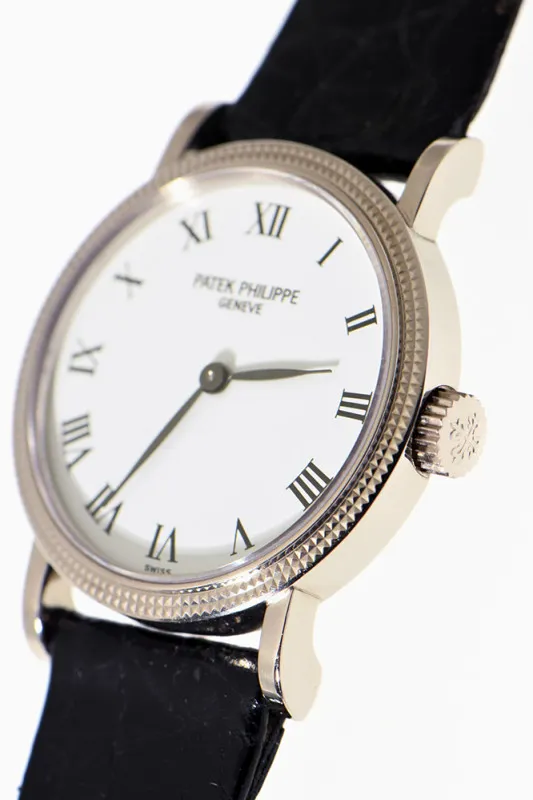 Patek Philippe Calatrava 4809 25mm White gold Porcelain 6