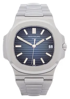 Patek Philippe Nautilus 5711/1A-010 40mm Stainless steel Blue