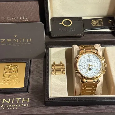 Zenith El Primero Chronomaster 60.0240.410/31 40mm Yellow gold