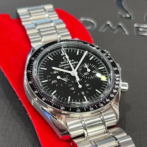 Omega Speedmaster Moonwatch 311.33.42.50.01.001 42mm Stainless steel Black