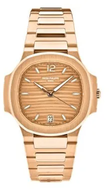 Patek Philippe Nautilus 7118/1R-010 35mm Rose gold Brown