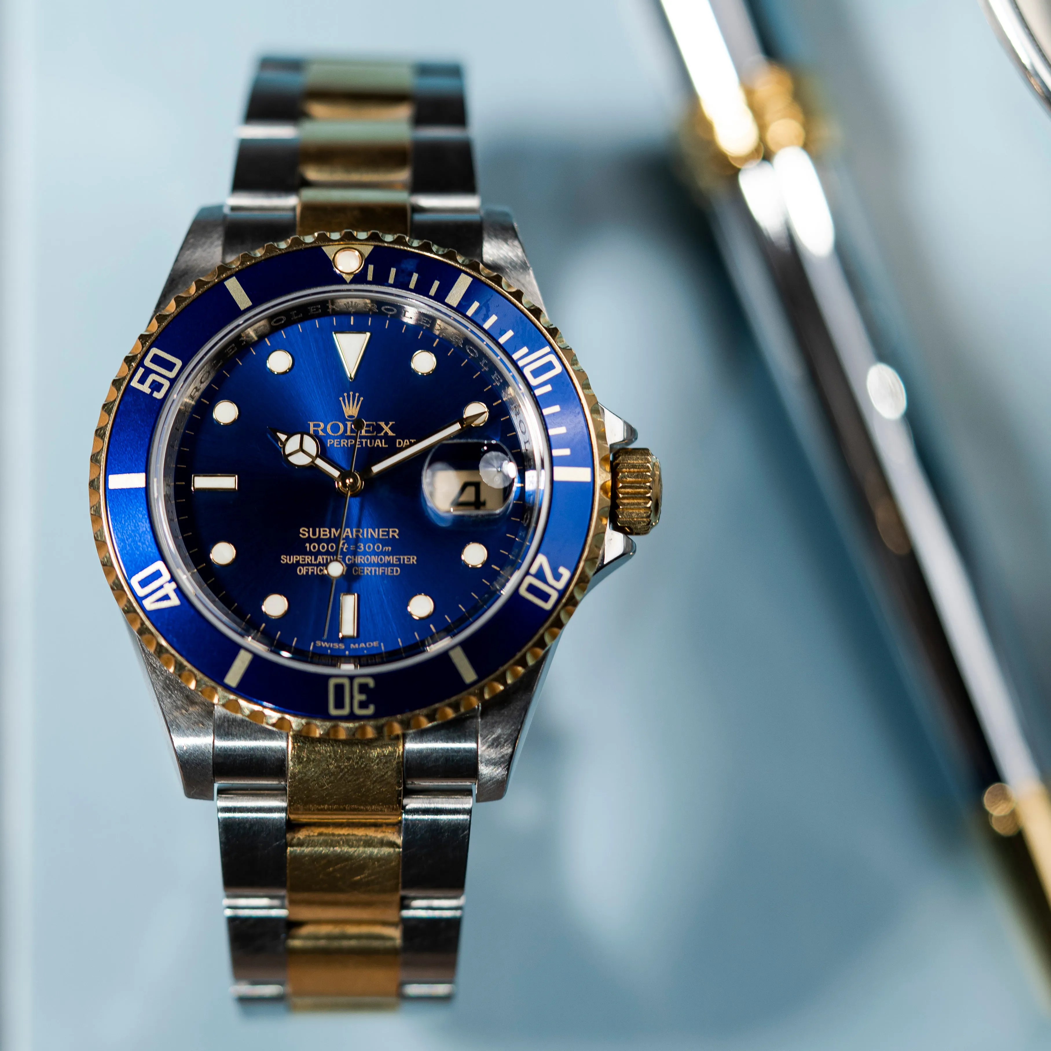 Rolex Submariner 16613 40mm Yellow gold and stainless steel Blue 1