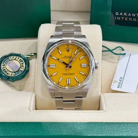 Rolex Oyster Perpetual 41 124300 41mm Stainless steel Yellow