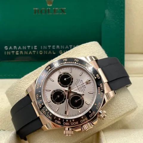 Rolex Daytona 126515LN 40mm Rose gold Pink