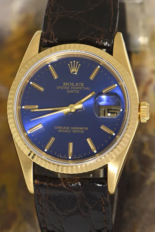 Rolex Oyster Perpetual Date 15238 34mm Yellow gold Blue