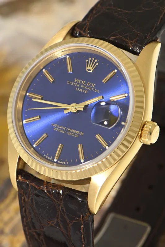 Rolex Oyster Perpetual Date 15238 34mm Yellow gold Blue 2