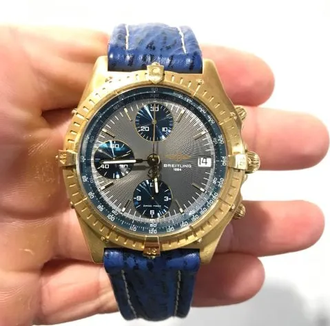 Breitling Chronomat K13047X 39mm Yellow gold Blue