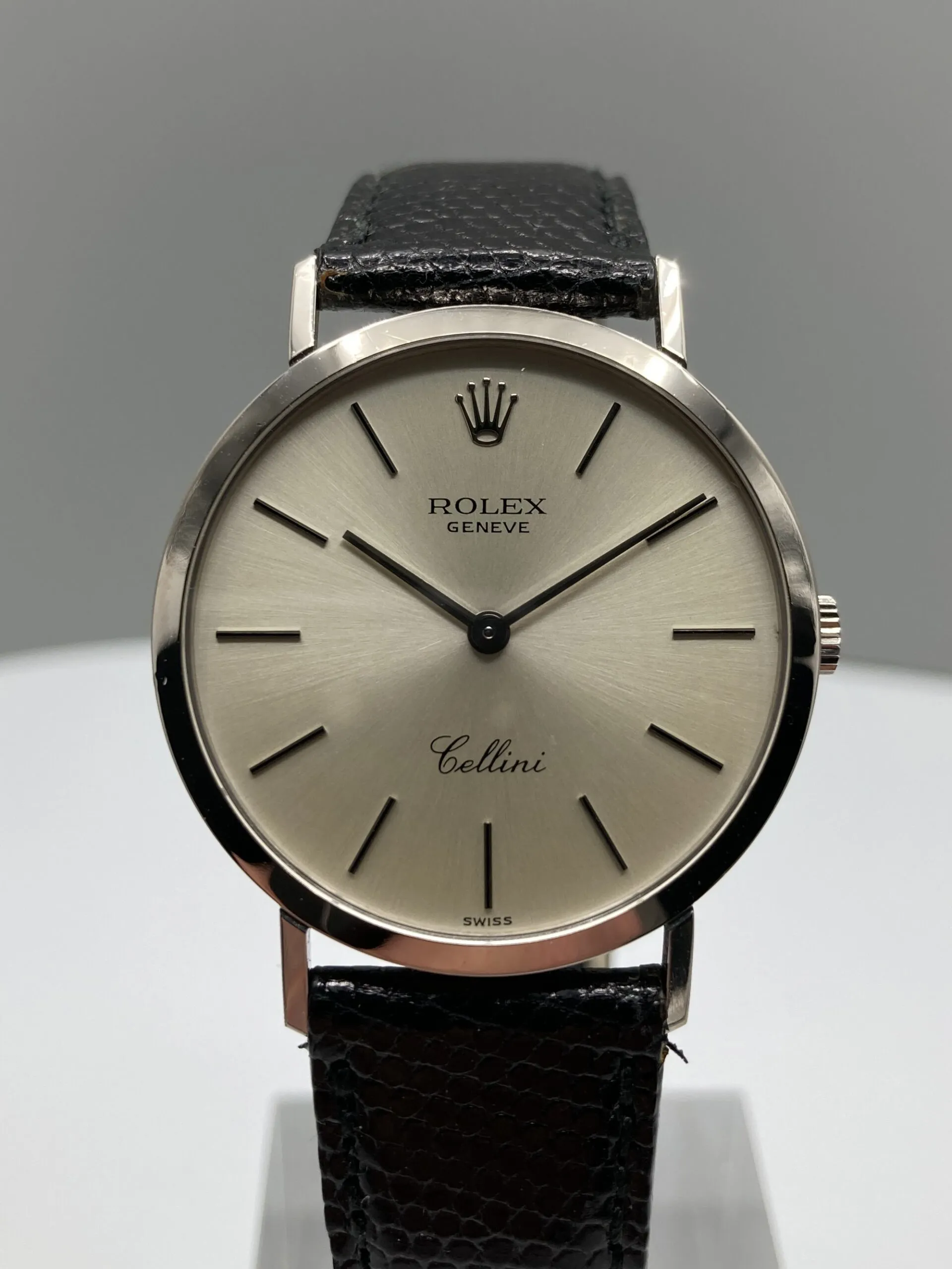 Rolex Cellini 4112 34mm Yellow gold Silver