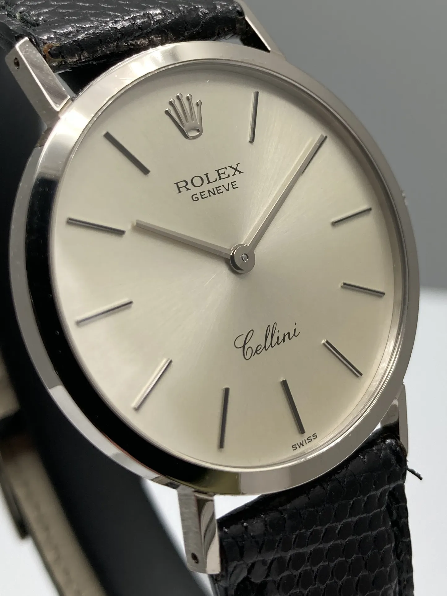 Rolex Cellini 4112 34mm Yellow gold Silver 1