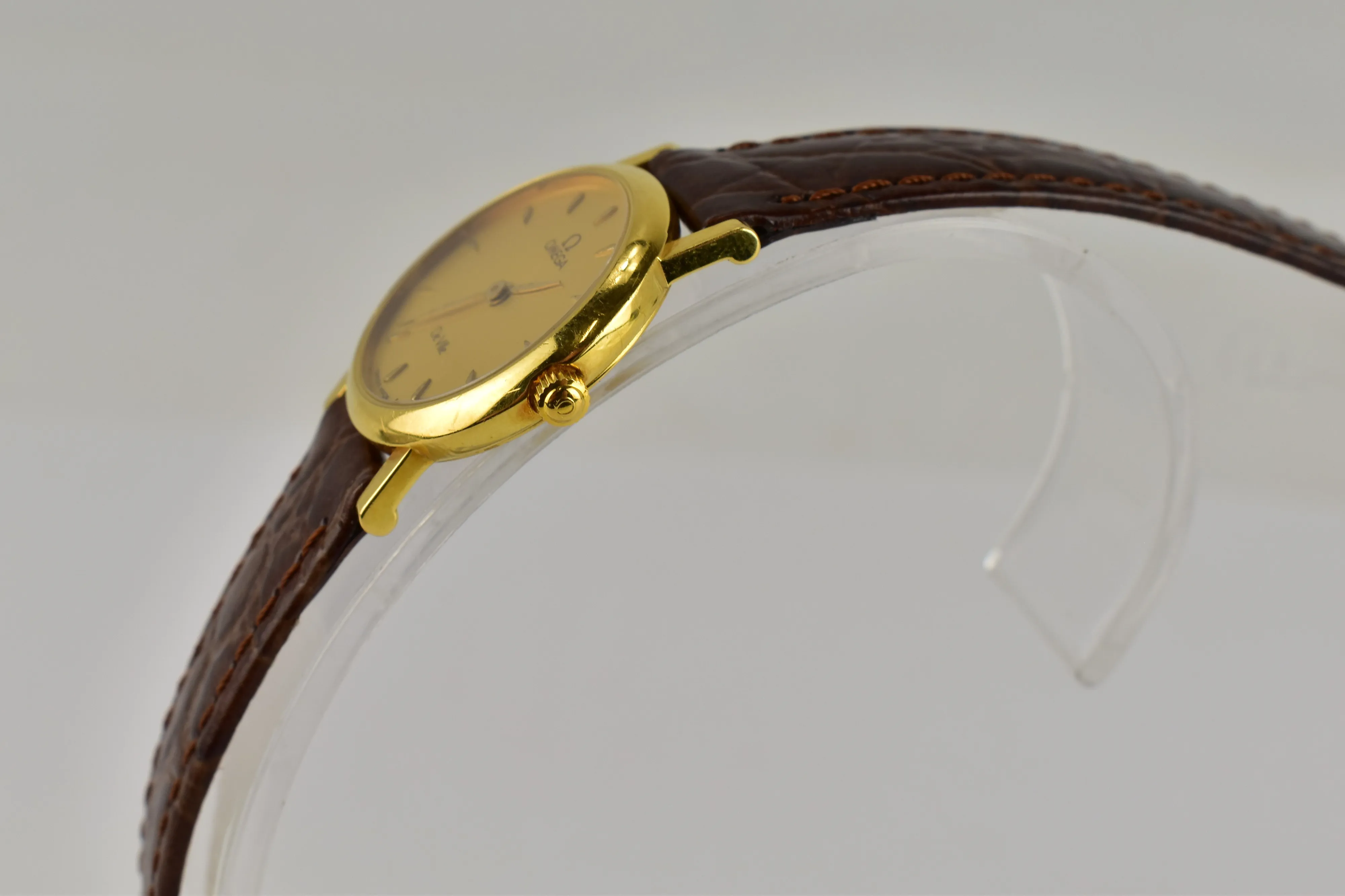 Omega De Ville 22mm Yellow gold Champagne 2