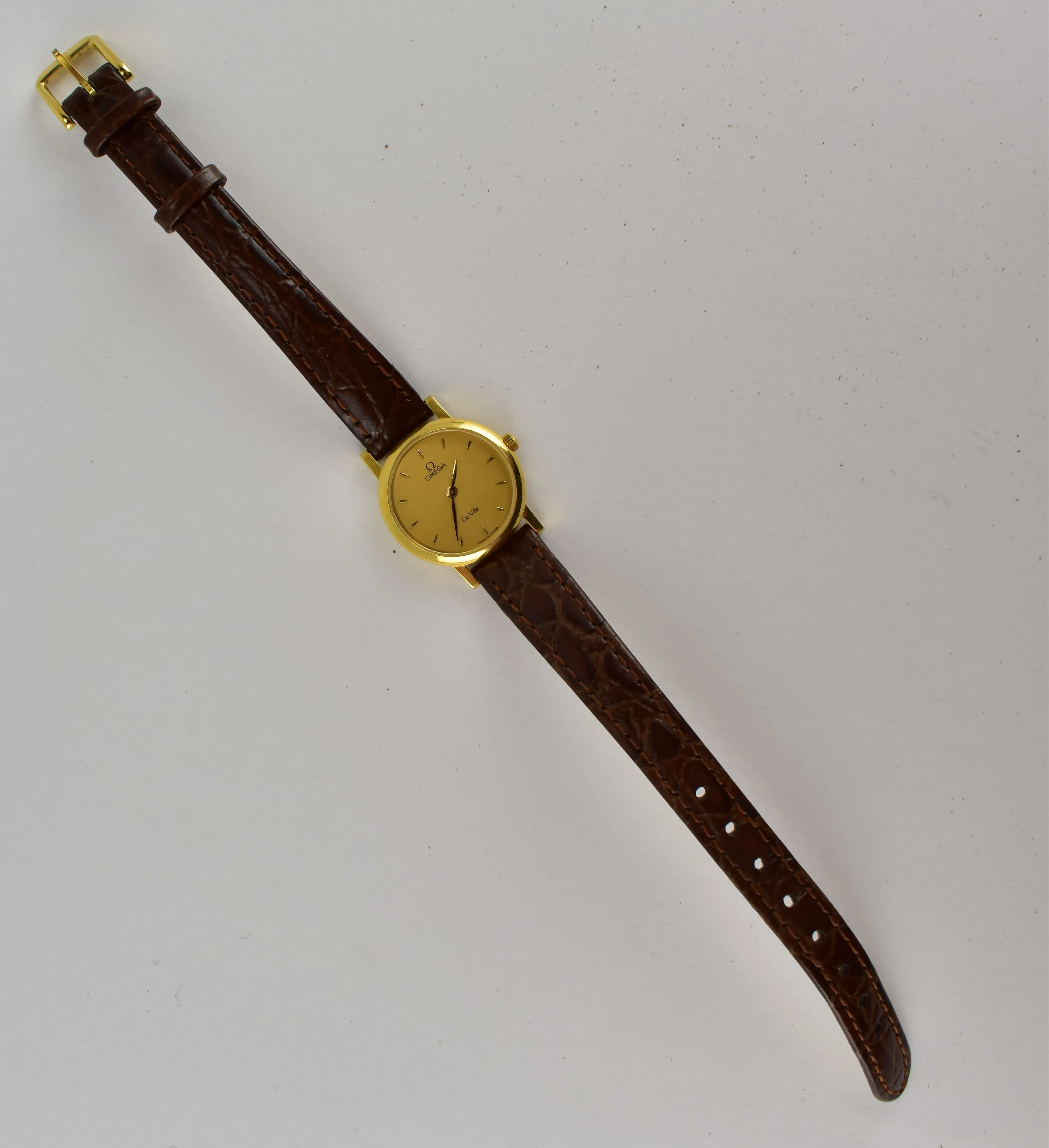 Omega De Ville 22mm Yellow gold Champagne 4