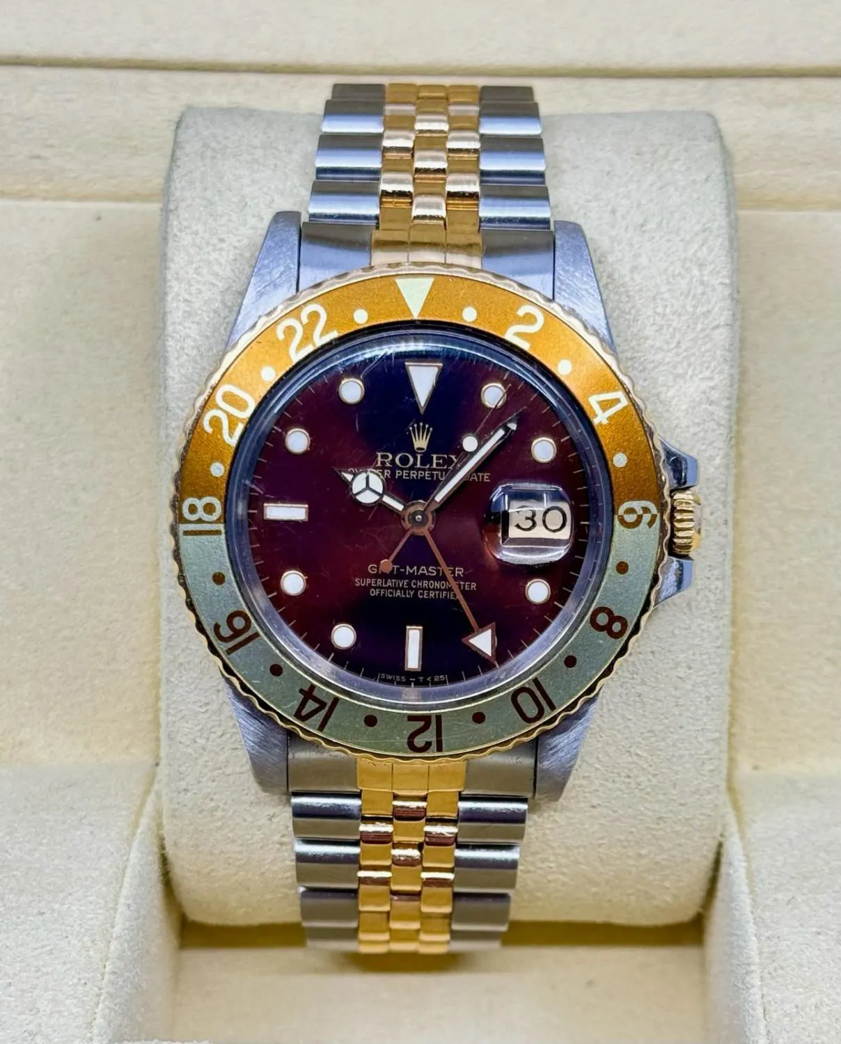 Rolex GMT-Master 16753 40mm Yellow gold and Stainless steel Black