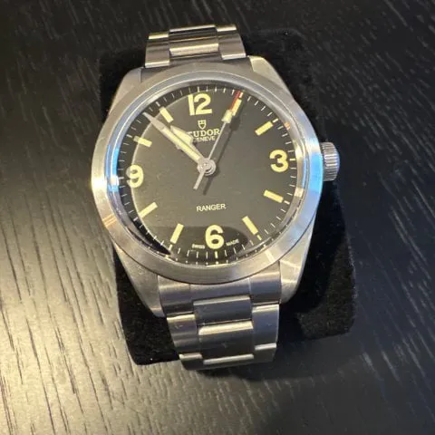 Tudor Ranger M79950-0001 39mm Steel Black