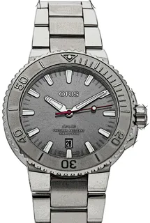 Oris Aquis Date 01 733 7730 4153-07 8 24 05PEB Stainless steel Grau