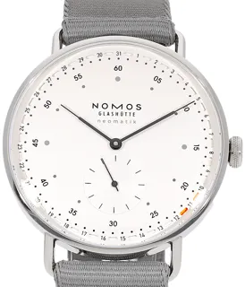 NOMOS Metro Neomatik 1165 Stainless steel White