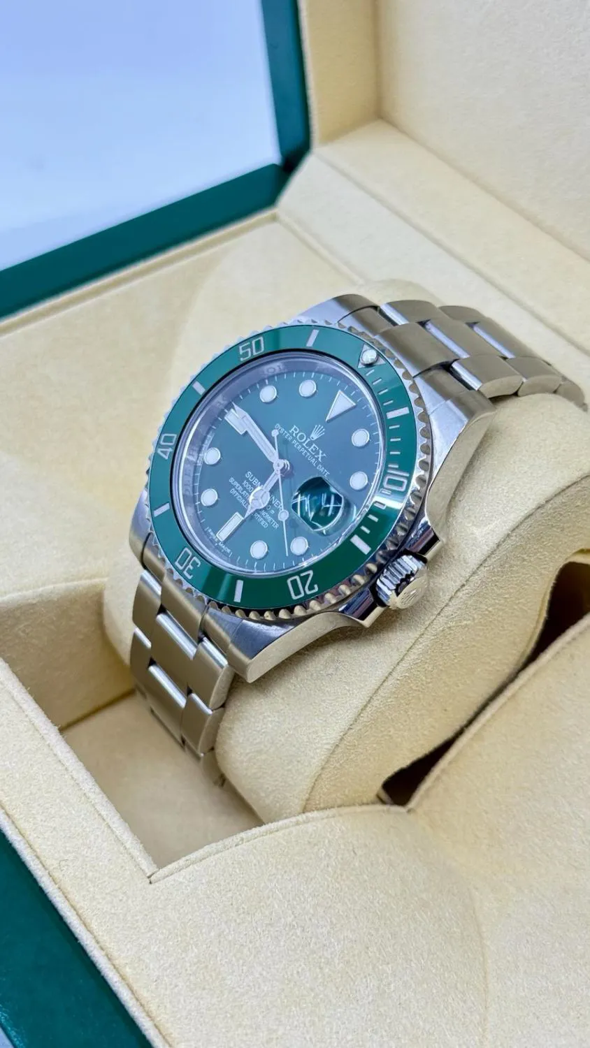 Rolex Submariner 116610LV 40mm Stainless steel Green 2