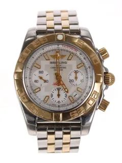 Breitling Chronomat CB0140 Rose gold and Stainless steel White