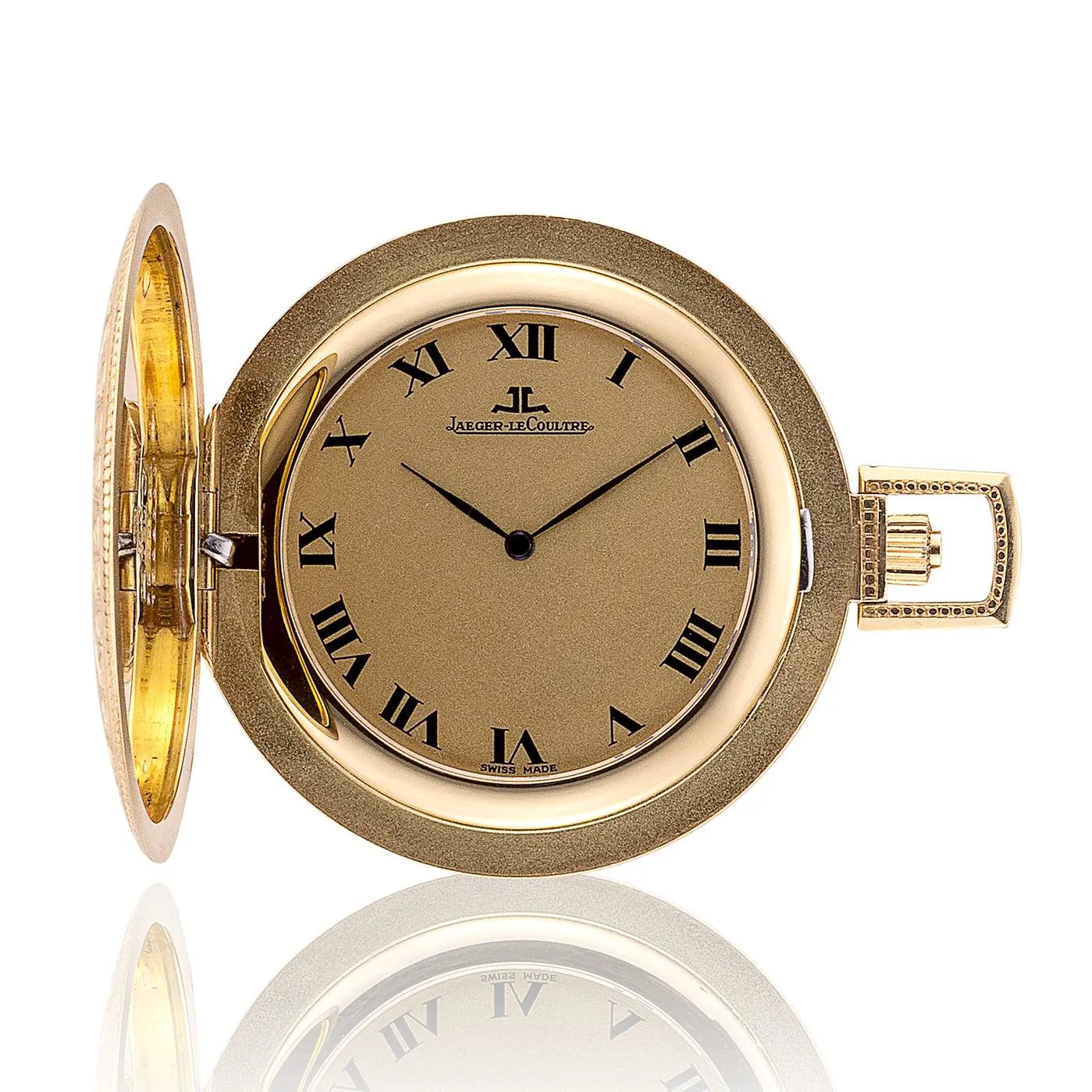 Jaeger-LeCoultre 42mm 18k yellow gold Champagne